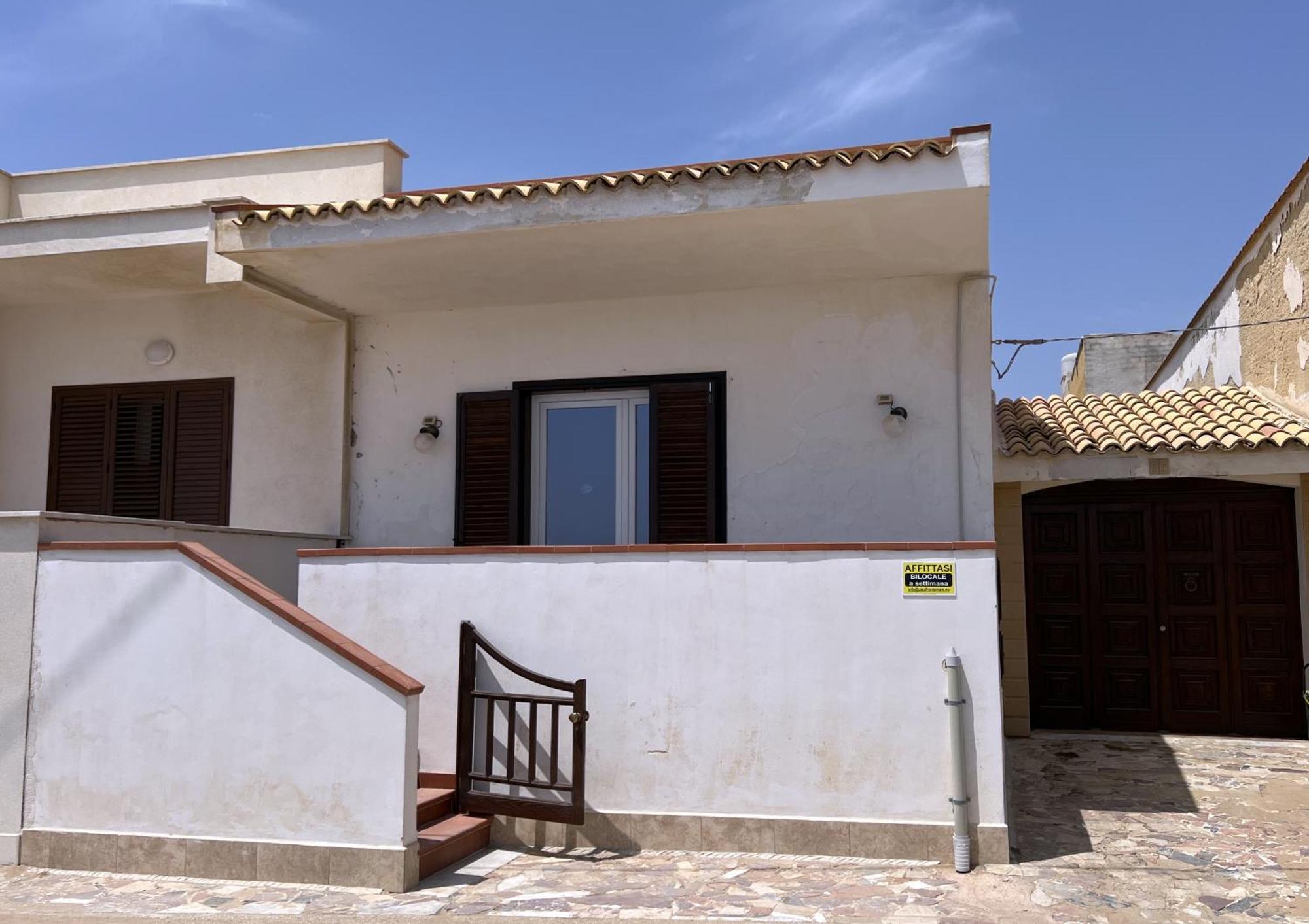 Frontemare Apartment Tre Fontane Exterior foto
